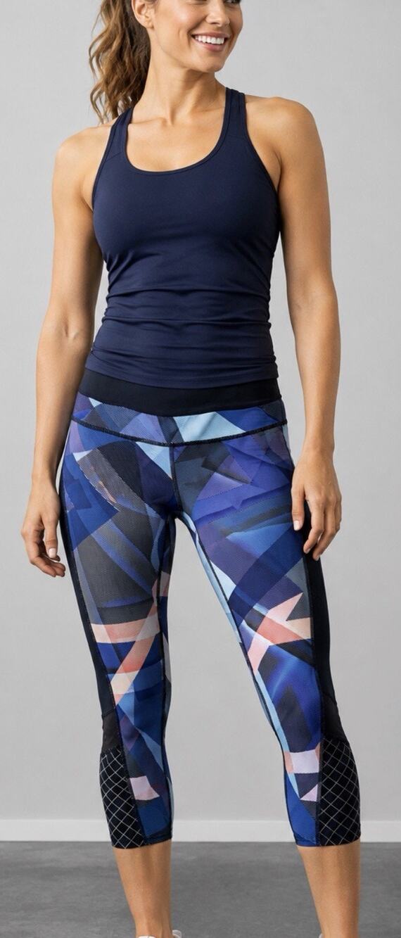 Athleta Women’s Printed Capri Leggings – Size Small